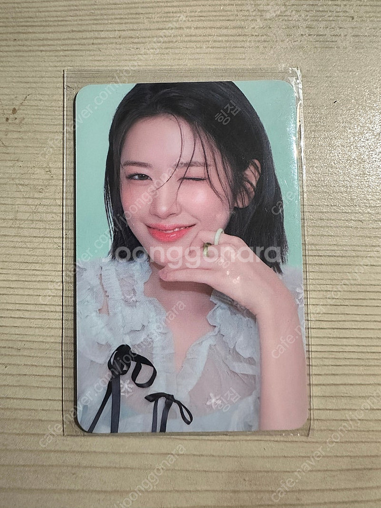 안유진 포토카드 포카 팝니다--0