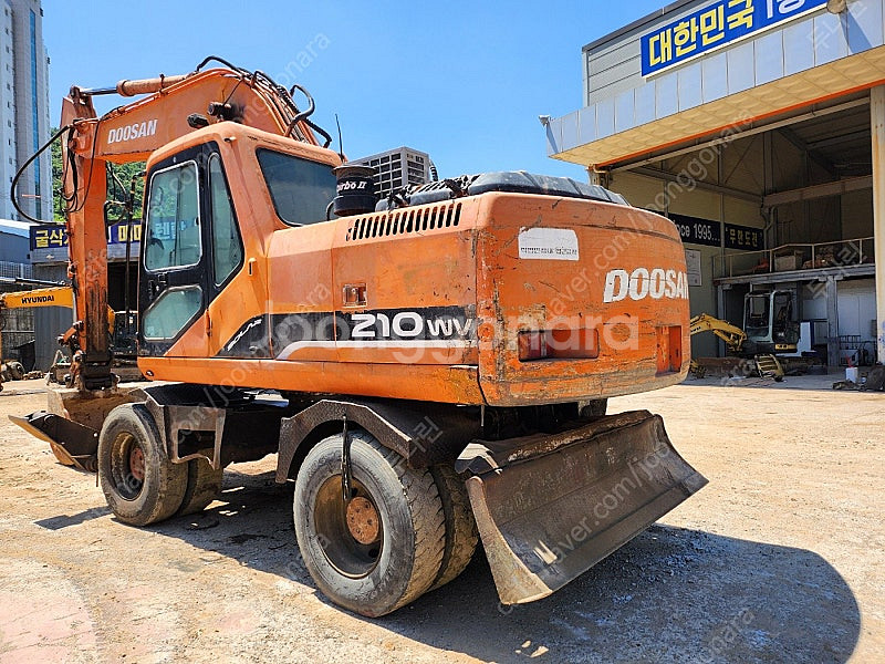 대우 두산 SL210W 2003년식 중고굴삭기 08 타...--4