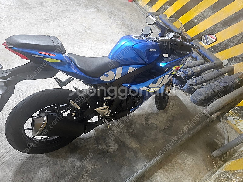 스즈끼 gsx-r125 4520km 신차급--7