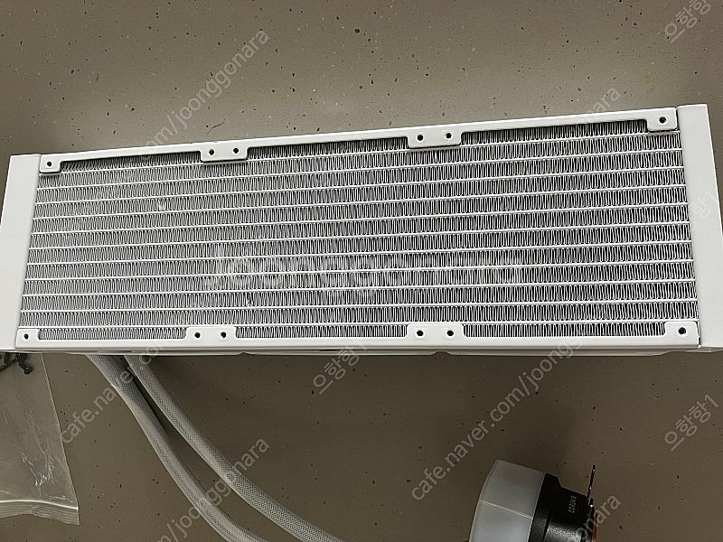 커세어 수냉쿨러 h150i link aio 화이트 팝니...--5