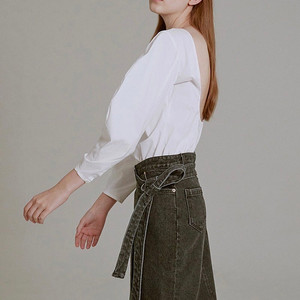 새상품) 문탠 moontan RAW-HEM DENIM MIDI SKIRT