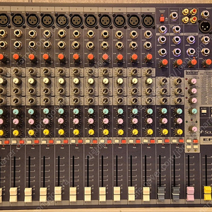 soundcraft efx-12