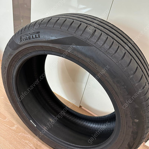 피렐리 pirelli 타이어 225/50 R18 1개 판매합니다