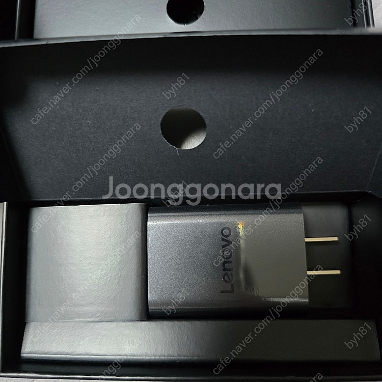 레노버 Y700 2세대 판매합니다.--3