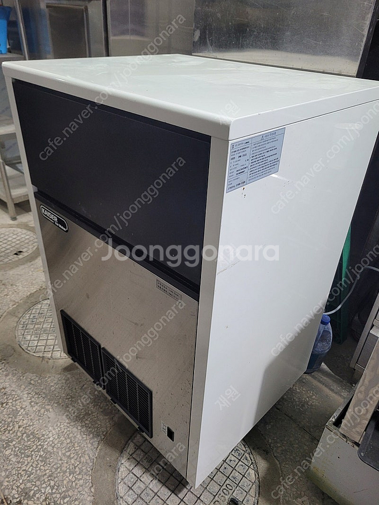 카이저 제빙기 100kg 팝니다--0