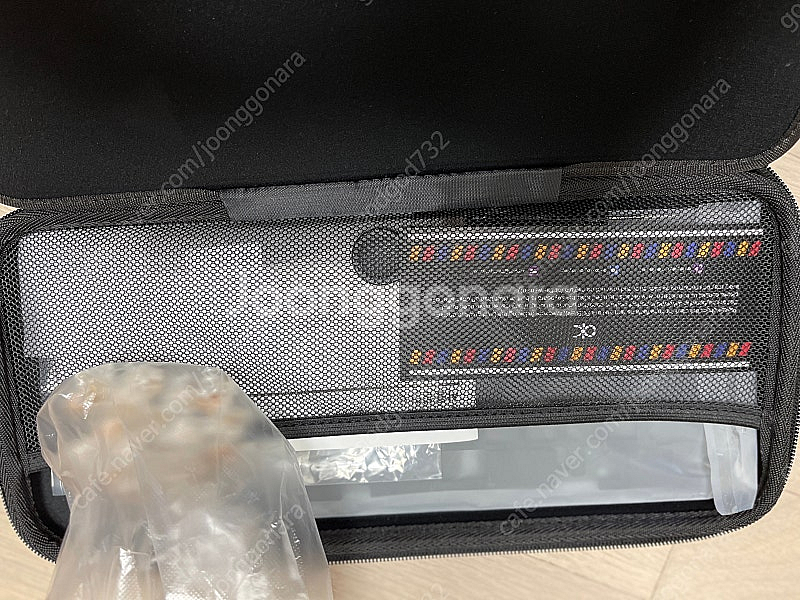 Qk75 유선 화이트 미러 판매합니다(키캡 스위치 포함...--2