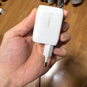 벨킨 65W 듀얼 USB-C타입 PD 3.0 PPS GaN 고속 충전기 WCH013kr 팝니다.