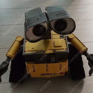 춤추는 월E Wall-E 입니다.