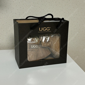 [대구] Ugg 호주 에버어그 아기어그 베이비어그부츠 M(137mm) 정품 풀박스 미개봉 새상품 거래해요