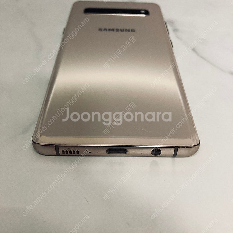 갤럭시 S10 5G 골드 256기가 7만원 판매합니다!--2
