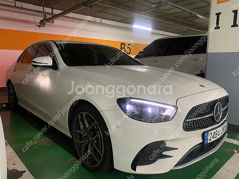 팝니다] 벤츠E클래스 220d 4matic Amglin...--1