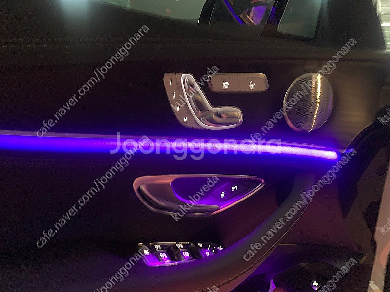 팝니다] 벤츠E클래스 220d 4matic Amglin...--3