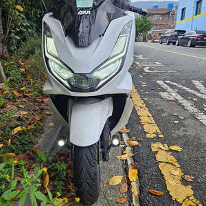 22년식 pcx125 판매합니다