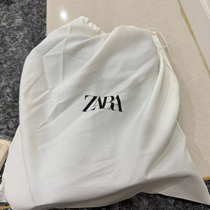 자라(ZARA) 첼시 부츠 240(새상품)