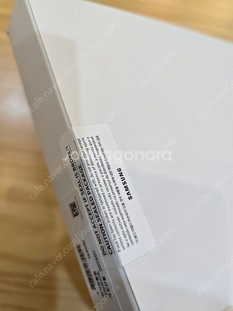갤럭시탭A9플러스64gb그라파이트 wifi미개봉판매합니...--1