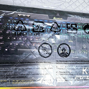 커세어 k70 CORSAIR K70 RGB MK.2 은축 팝니다.