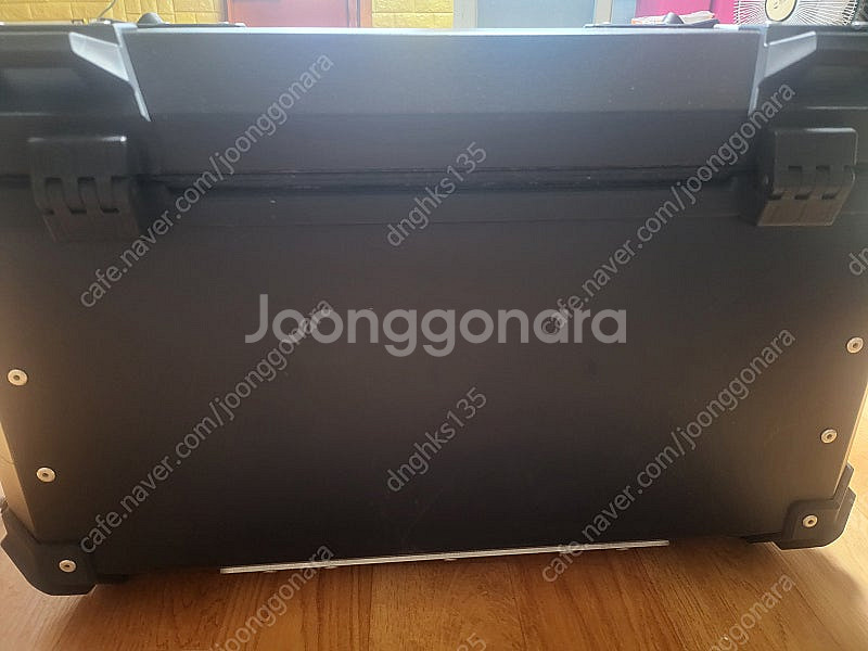 배달 탑박스 65L 알탑 자석거치대포함 (열쇠x)--3
