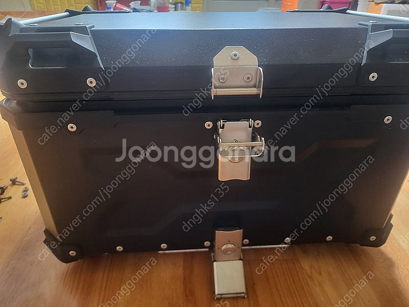 배달 탑박스 65L 알탑 자석거치대포함 (열쇠x)--5