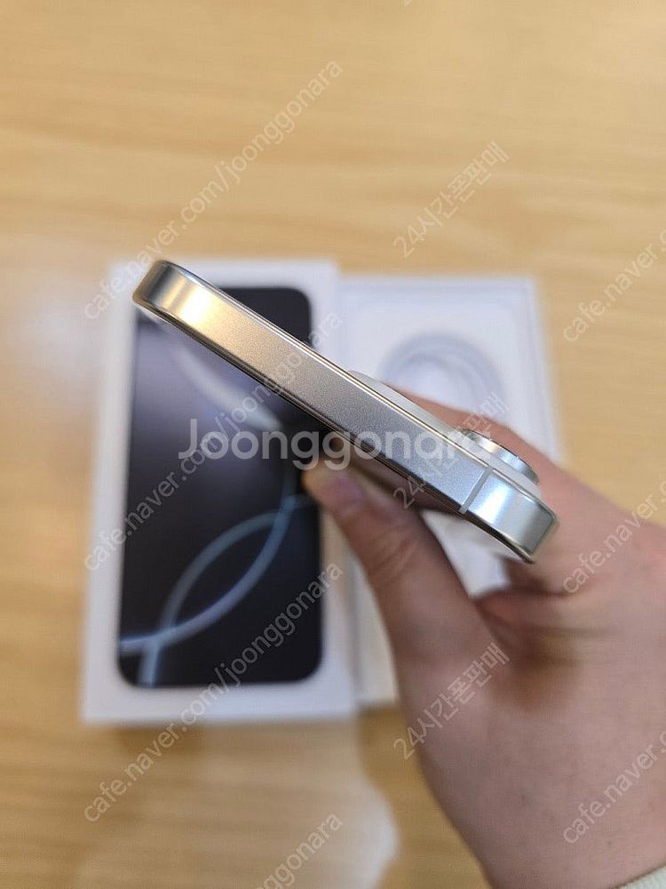 아이폰16프로맥스화이트티타늄256gb 단순개봉미사용폰판...--3