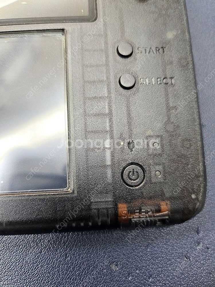 2DS 팝니다--3