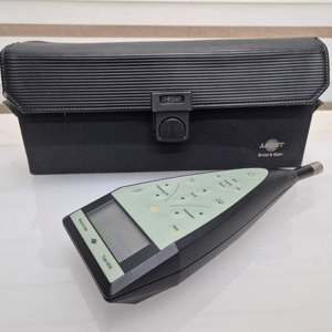 Bruel & Kjaer Type 2236 소음측정기 Sound Level Meter