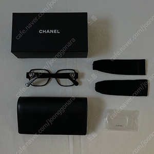 CHANEL 샤넬 하트 안경 블랙 52 지드래곤안경