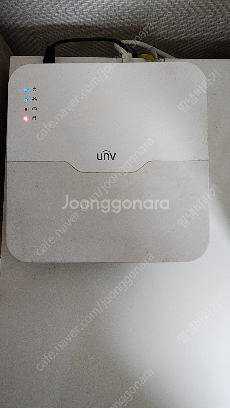 유니뷰 NVR301-04LB-P4 cctv 카메라 2대--0