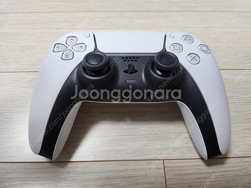 듀얼센스 24년 2월 제조--0