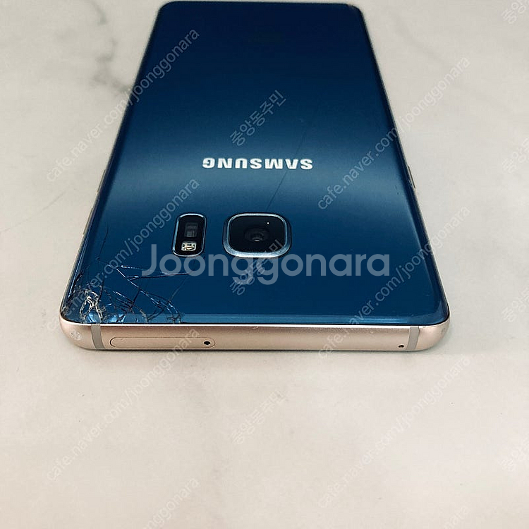 갤럭시 노트FE 블루 64기가 3만5천원 판매합니다!--3