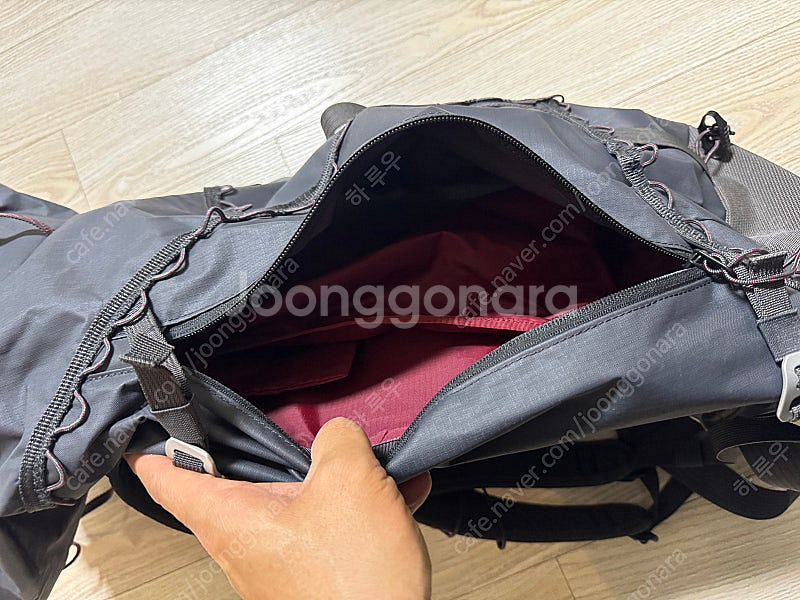 클라터뮤젠 울 배낭 20L - 레이븐--3