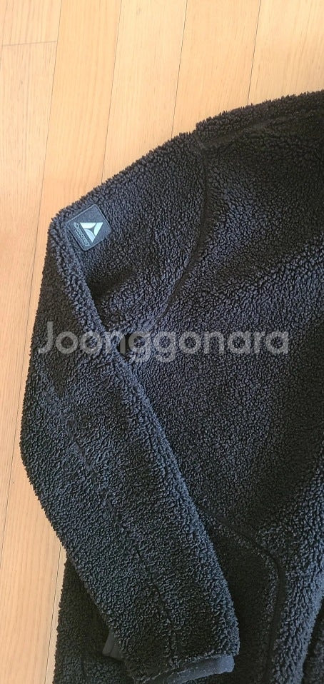 디스커버리 테크하이넥 후리스 블랙(90)팝니다. 뽀글이...--4