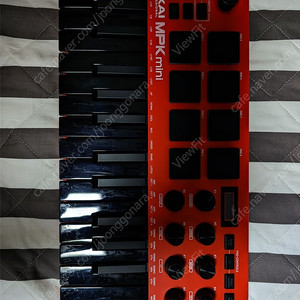 AKAI MPK mini