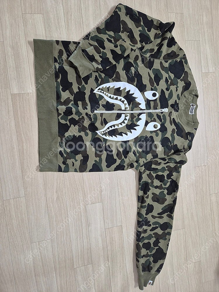 베이프 카모 맨투맨(2XL)--1