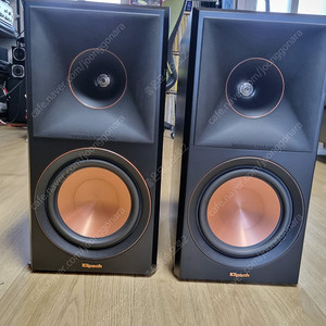 클립쉬(Klipsch) 뉴레퍼런스 프리미어 RP-600M2 스피커입니다.