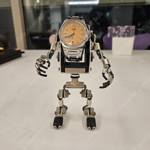 mb&f 로보토이