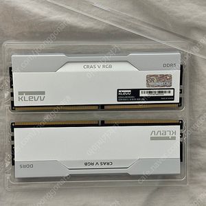 ESSENCORE KLEVV DDR5-6000 CL30 CRAS V RGB 화이트 서린 32GB(16GB x 2)