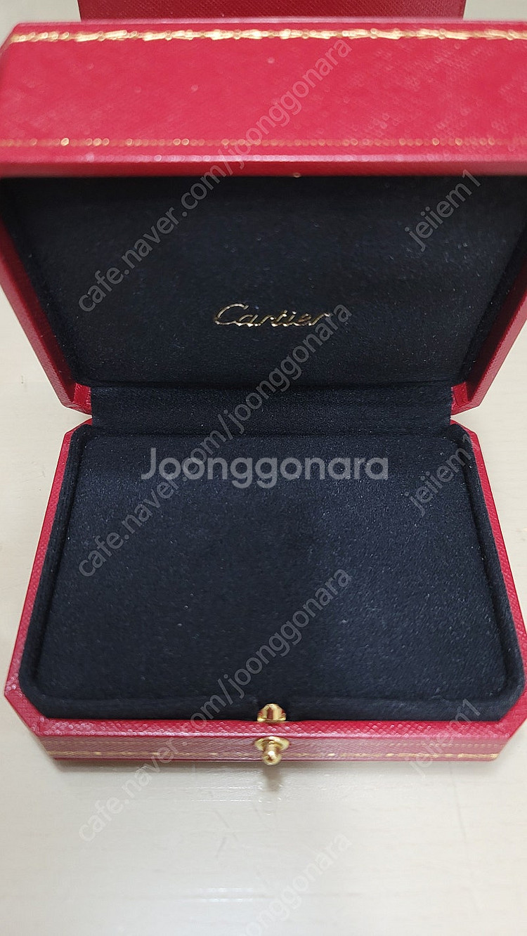 까르띠에 정품 팔찌,목걸이 보관 게이스--1