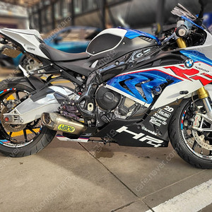 2018연식 bmws1000rr 에로우풀배기팝니다