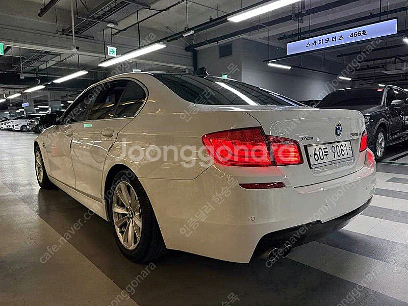 BMW5시리즈 (F10) 520d (5인승)중고차 할부 리스 카드 저신용자 전액할부 가능합니다--2
