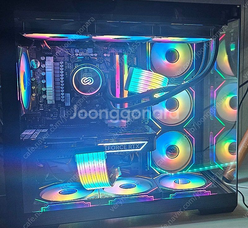 라이젠7 7800X3D RTX4070S 본체 팝니다--0