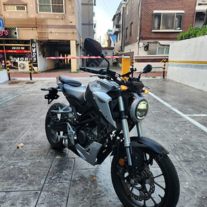 2018년 CB125R 16000KM주행 상태좋은바이크 판매합니다 동영상O