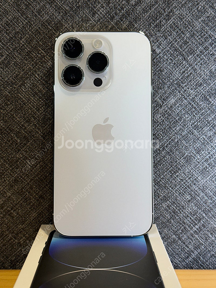 아이폰14프로 256GB 화이트 모델 팝니다--0