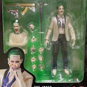 마펙스 조커 수어사이드 스쿼드 MAFEX No.039 THE JOKER (SUITS Ver.)