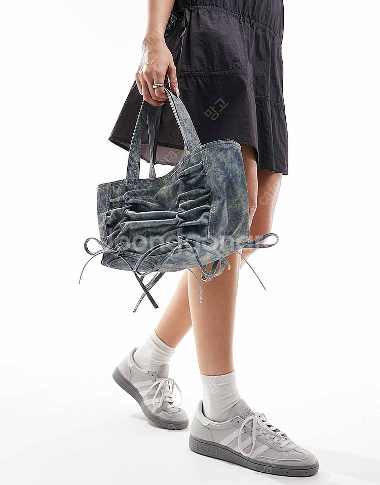 Monki (새상품) 스웨덴 브랜드 데님 리본 토트백 ...--0