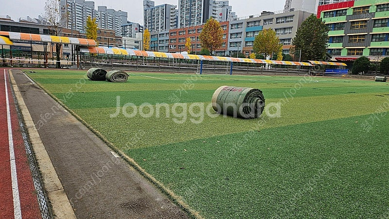 인조잔디 축구장 운동장 풋살장 바닥깔께 족구장 펜션 주...--0
