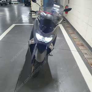 Nmax125 20년식 79000KM 팝니다