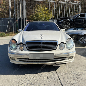 벤츠 w211 e클래스 E240 112 913 가솔린 2.6 252210 2003년 325,362km 분해 판매합니다