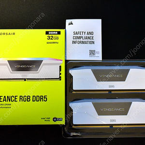 커세어 vengeance rgb ddr5 6000MHz c40 32g(16g*2) 판매합니다.