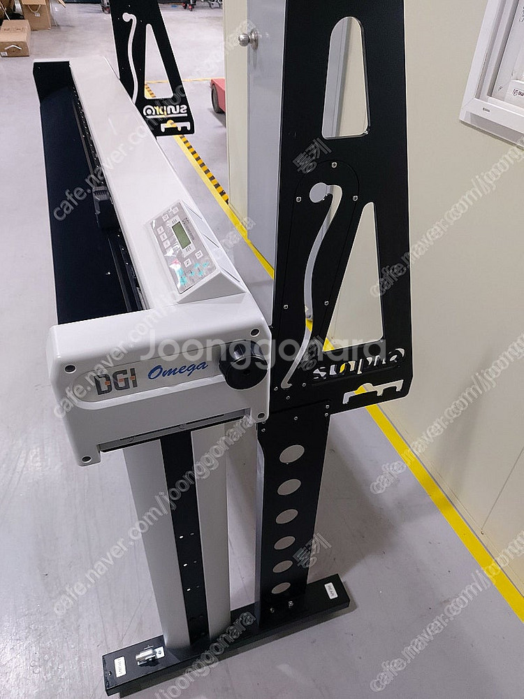 오메가 썬팅재단기 판매 합니다.( 150폭)--0