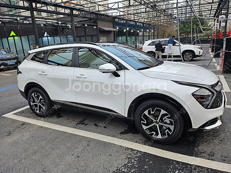 [급매]스포티지 HEV 시그니처 1.1만KM 주말만 판매 해봐요--1